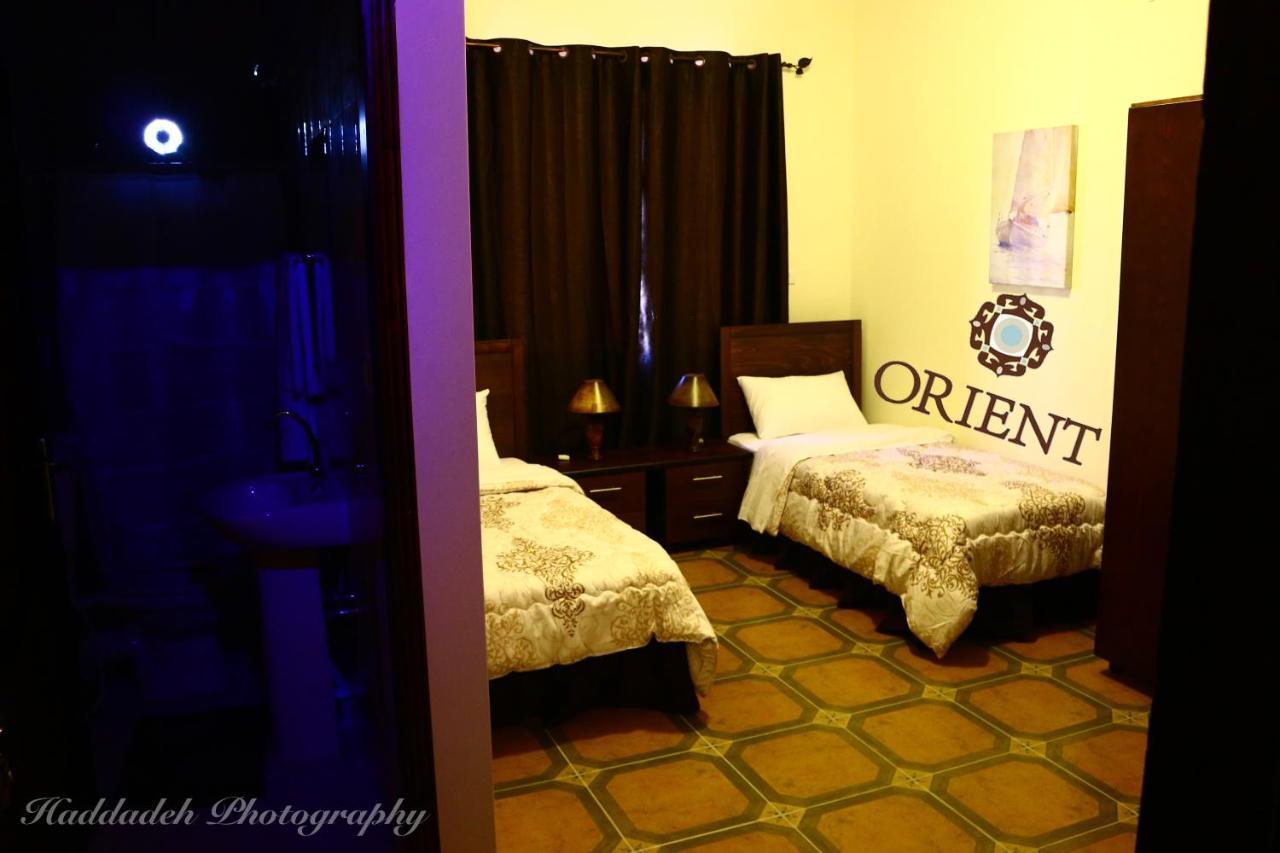 Orient Hotel Nablus Exterior foto